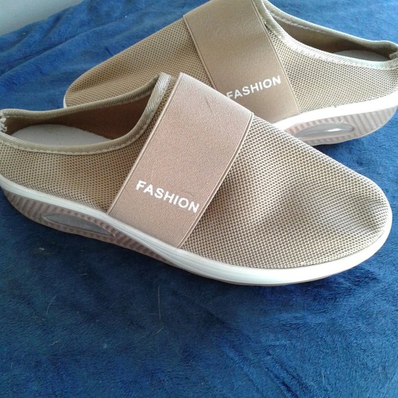 Shoes Ladies Tan Slip On Shoes Size 91 Never Worn Poshmark